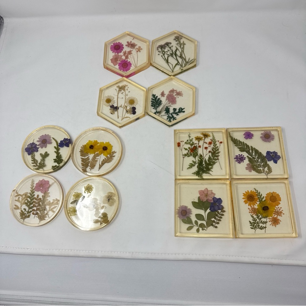 RESIN COASTERS PRESSED FLOWERS SET OF 12 HANDMADE UNBRANDED BOHO